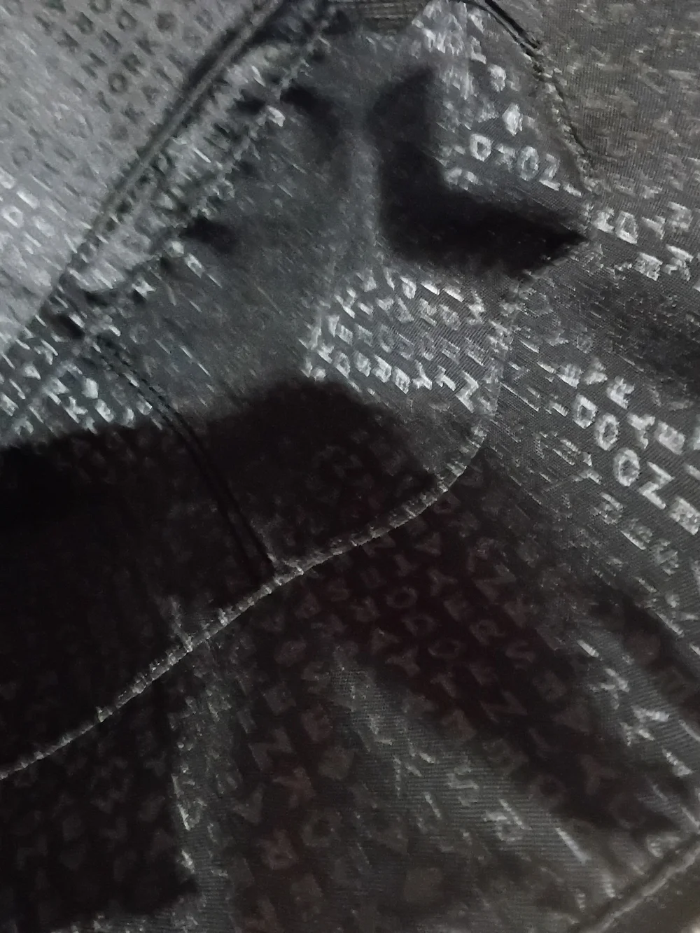 Kate Spade Black Glitter Dot Leather Tote Euc